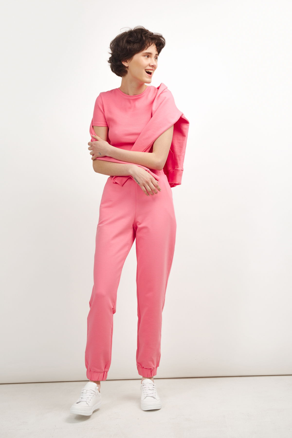 Трикотажні брюки-джогери рожевого кольору, фото 1