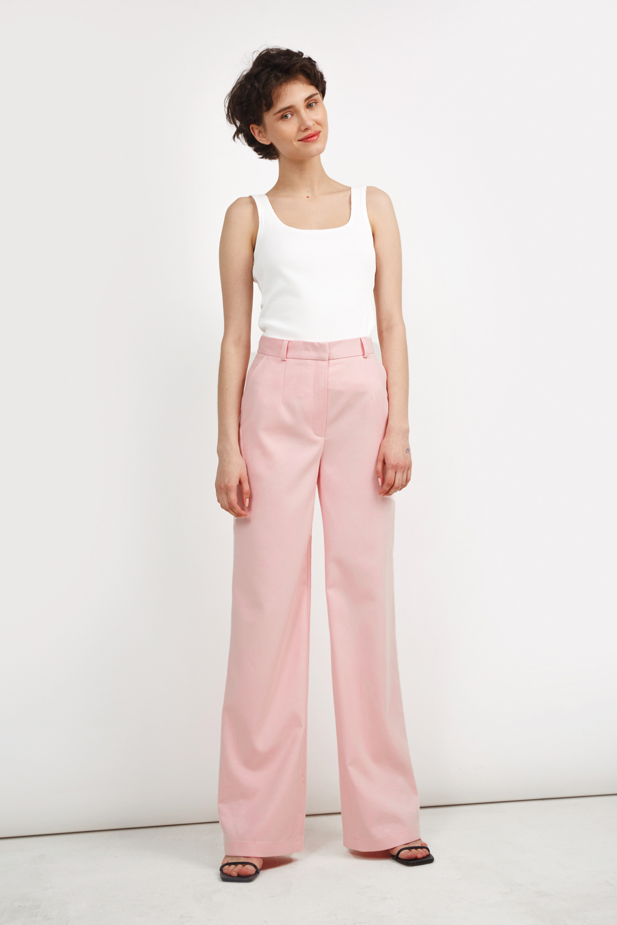 Pale pink straight trousers, photo 1