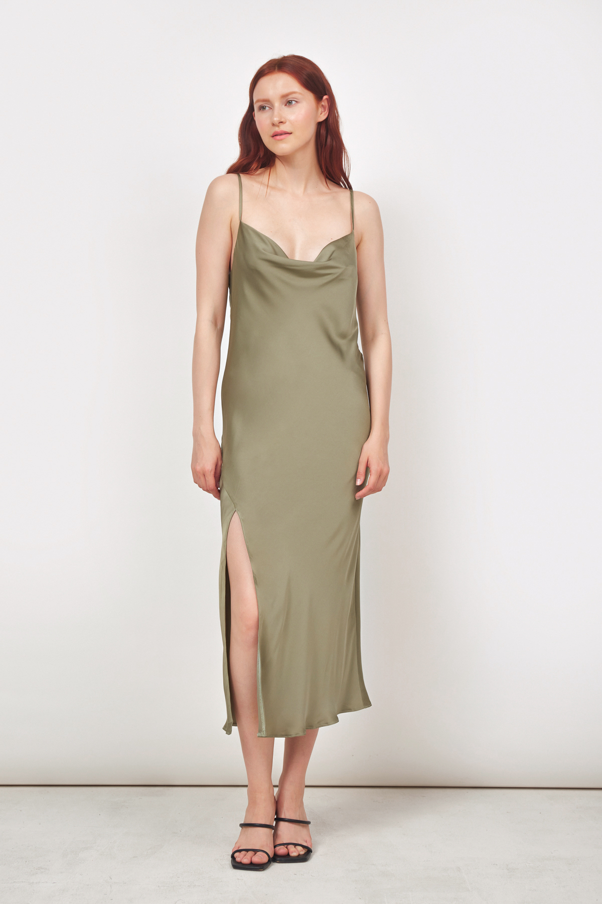 Сатинова сукня-комбінація кольору хакі, фото 2