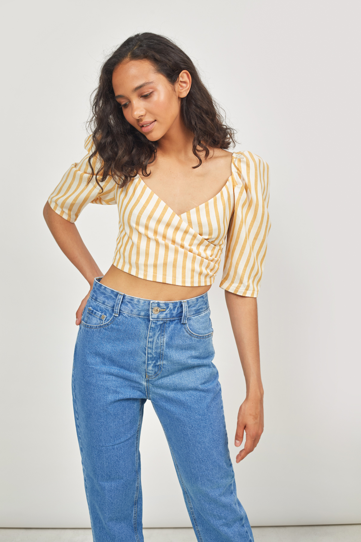 Crop top in yellow stripes, photo 1