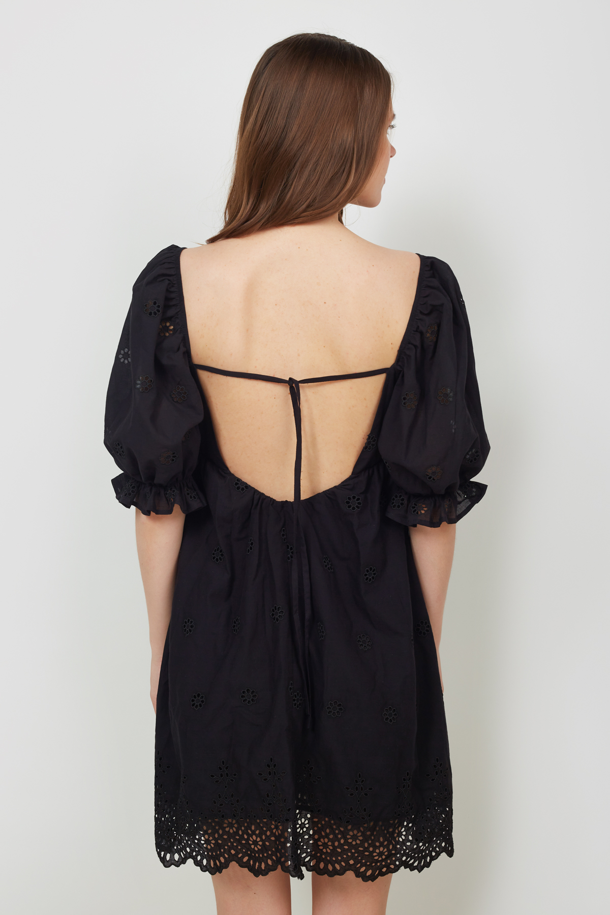 Бавовняна коротка сукня з чорного шиття, фото 5
