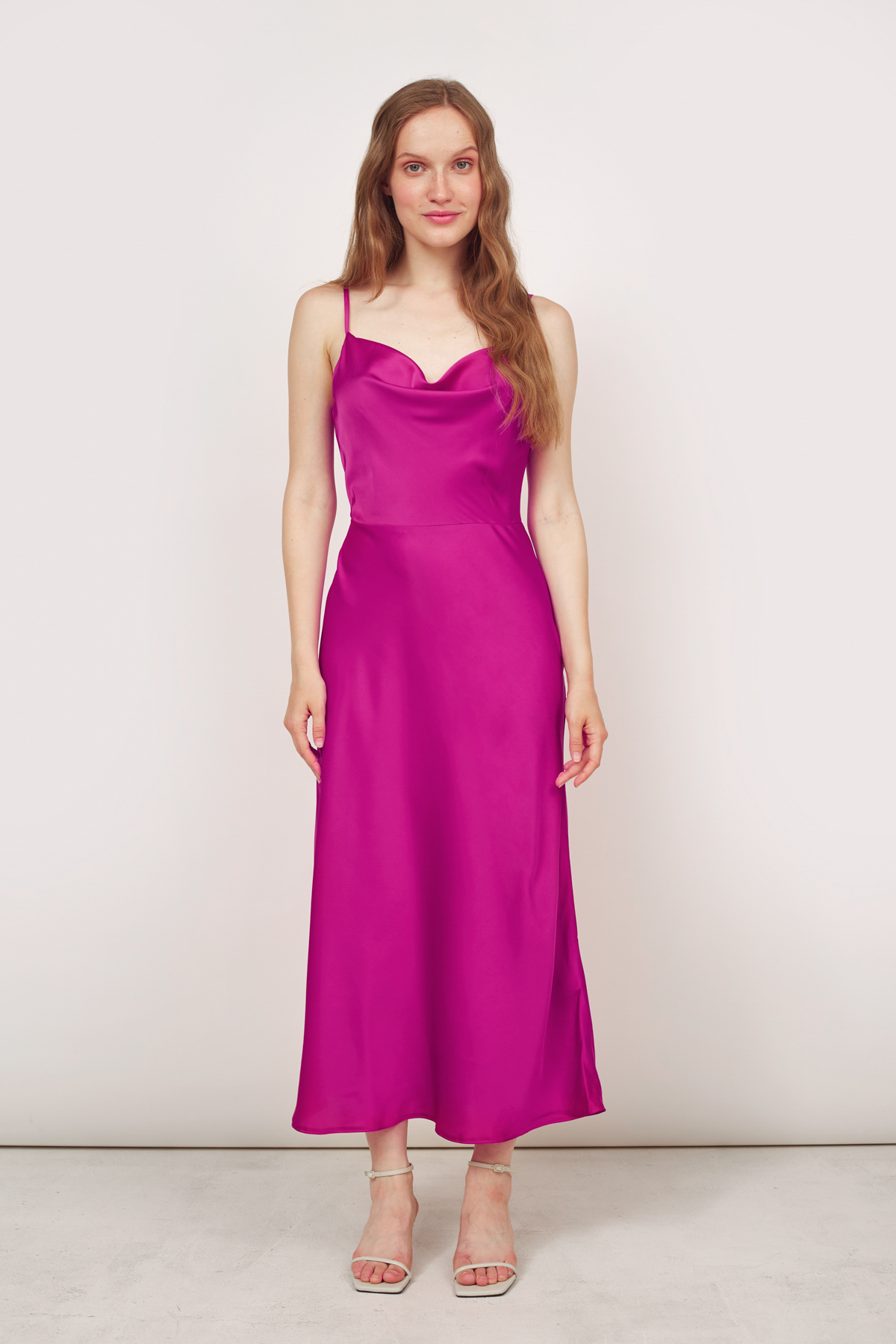 Сукня-комбінація з провисанням в області декольте кольору фуксії, фото 1