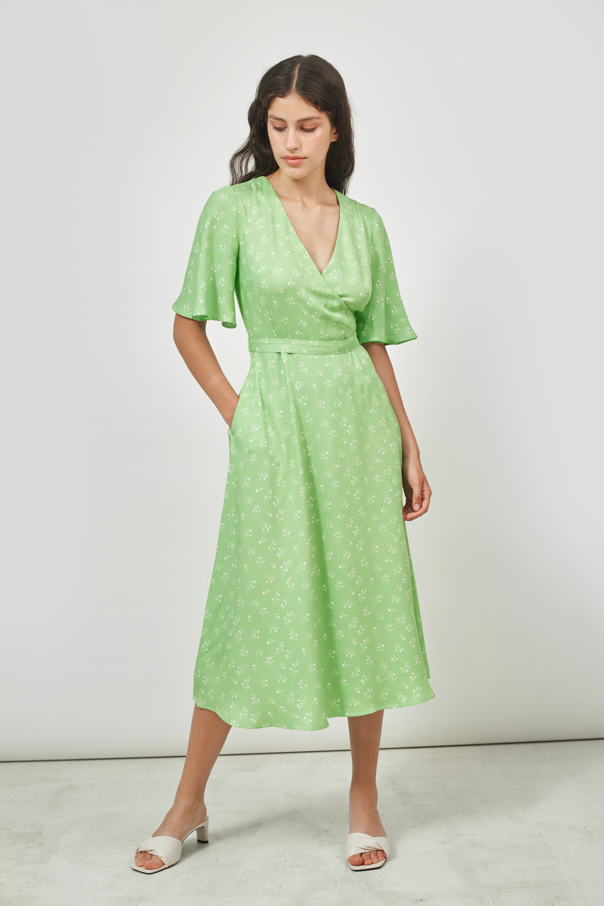 Midi dress in mint viscose with floral print, photo 1