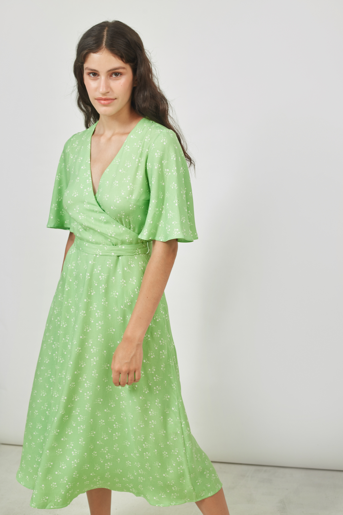 Midi dress in mint viscose with floral print, photo 2