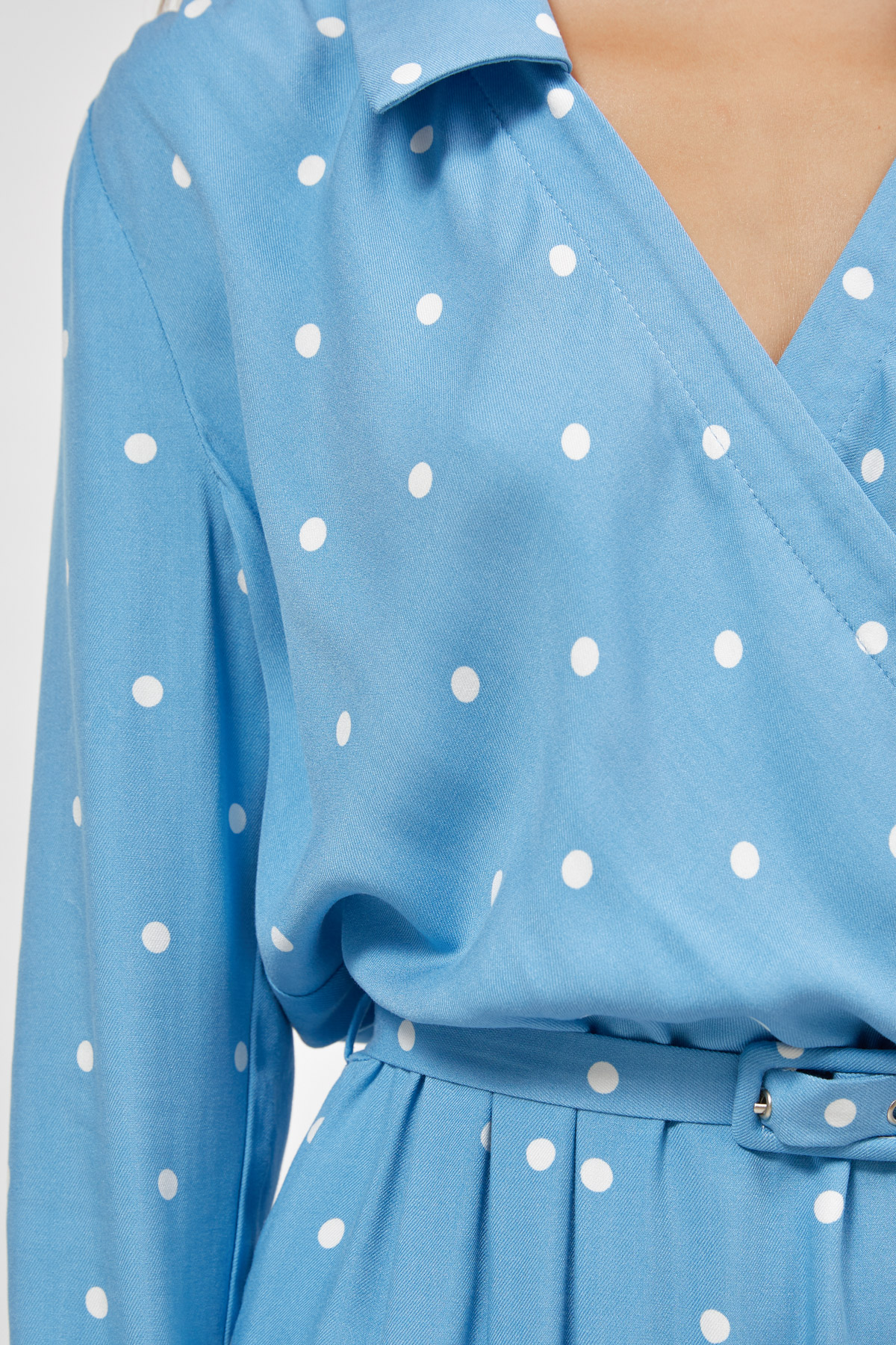 Blue viscose midi dress with white polka dots, photo 3
