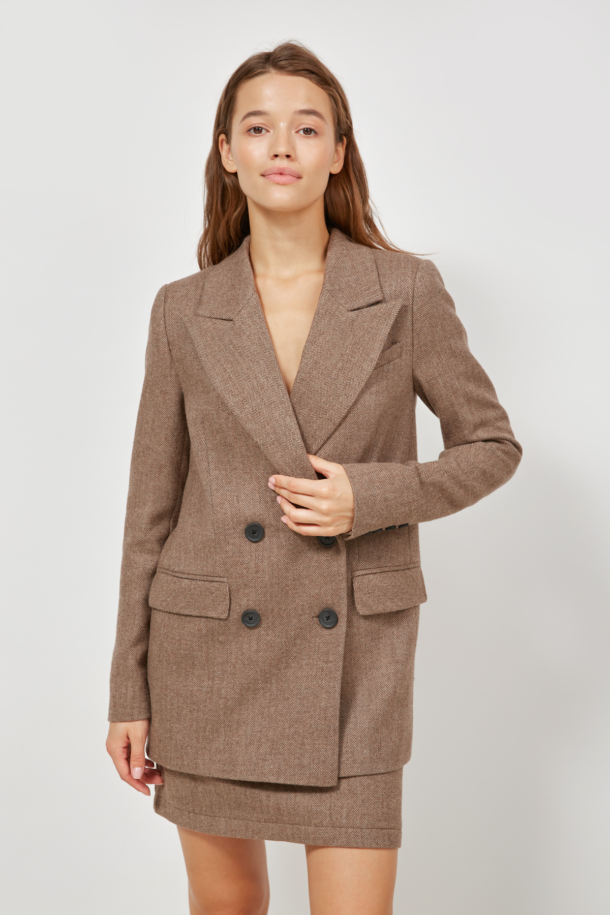 Double-breasted jacket with wool in brown herringbone print, photo 1