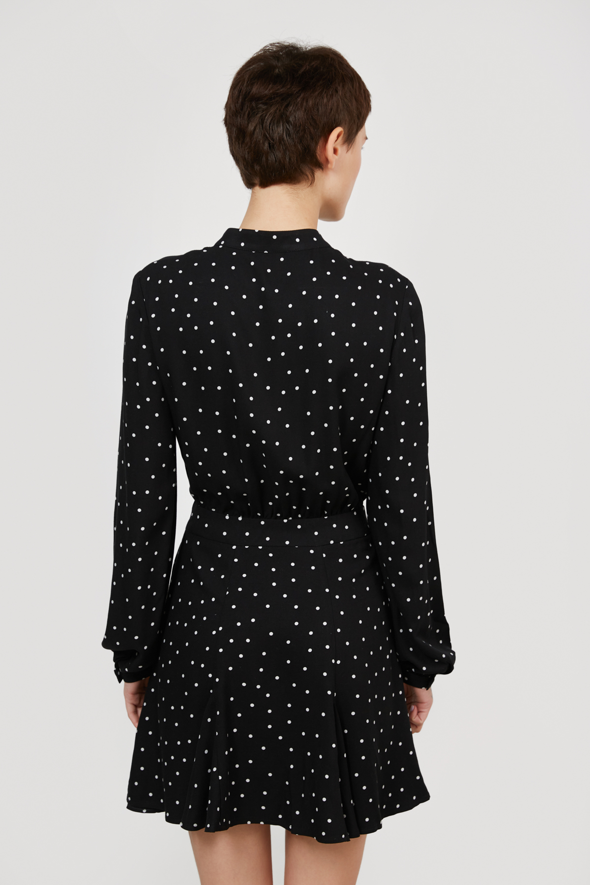 Viscose short dress black in white polka dots print, photo 4