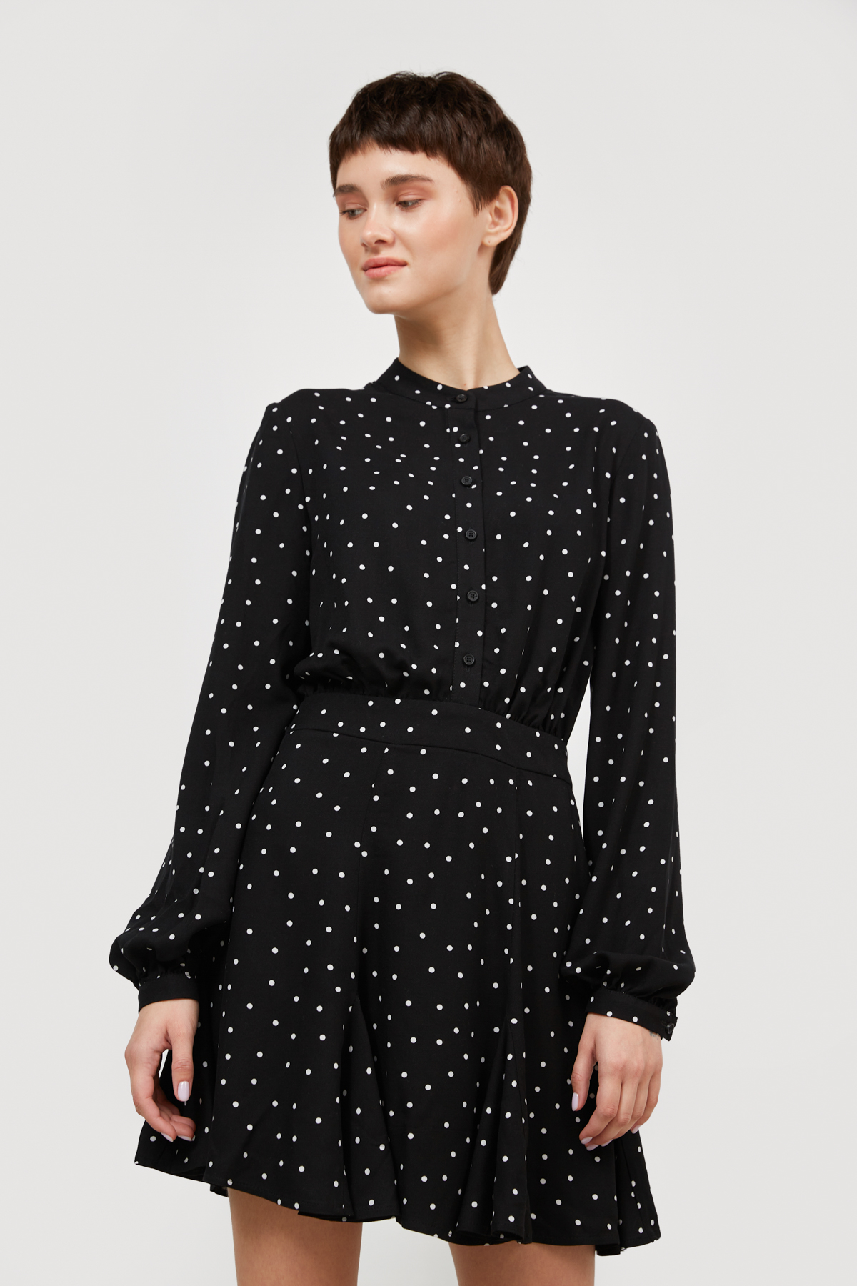 Viscose short dress black in white polka dots print, photo 5