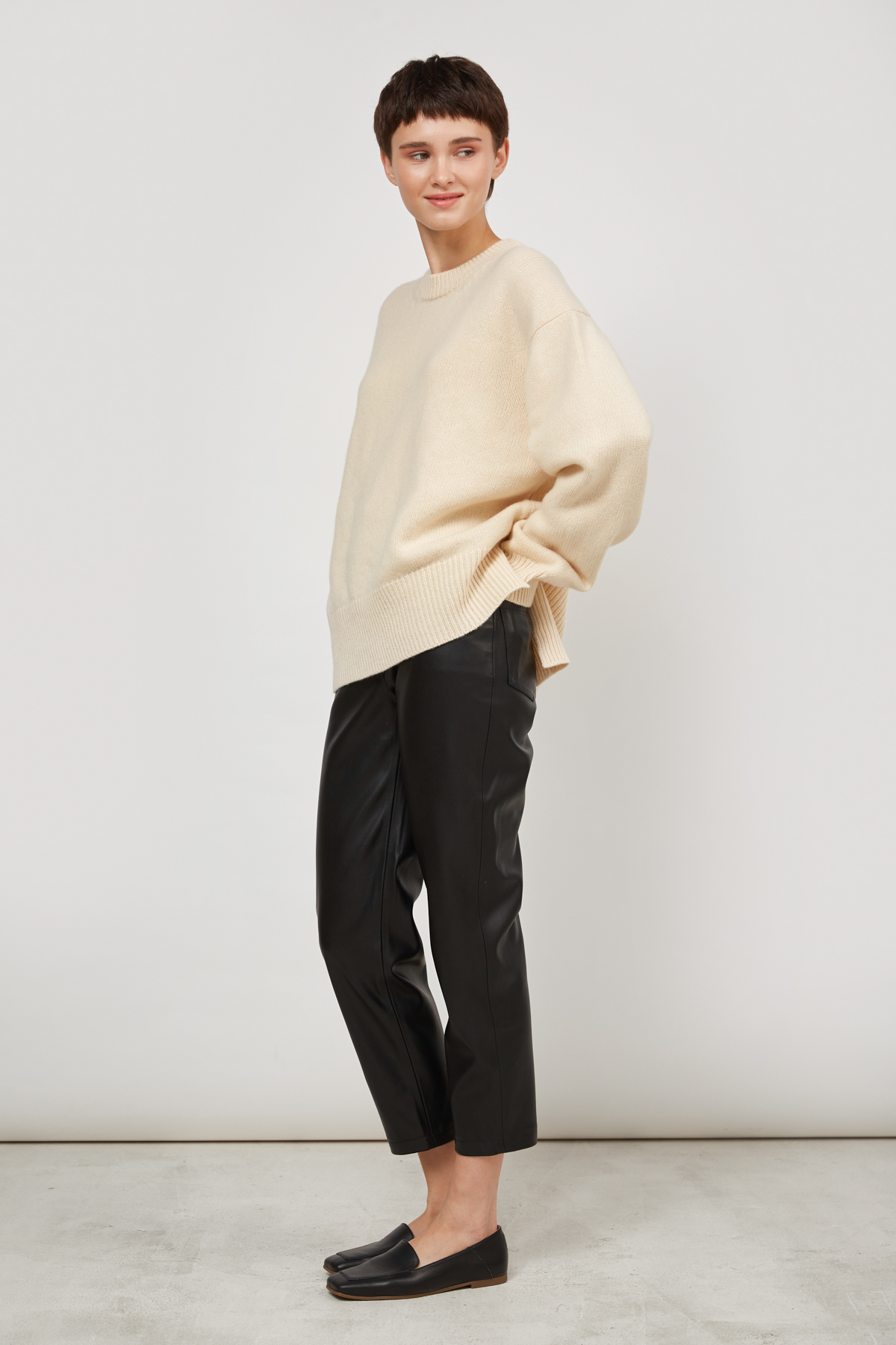 Milky cashmere sweater, photo 1