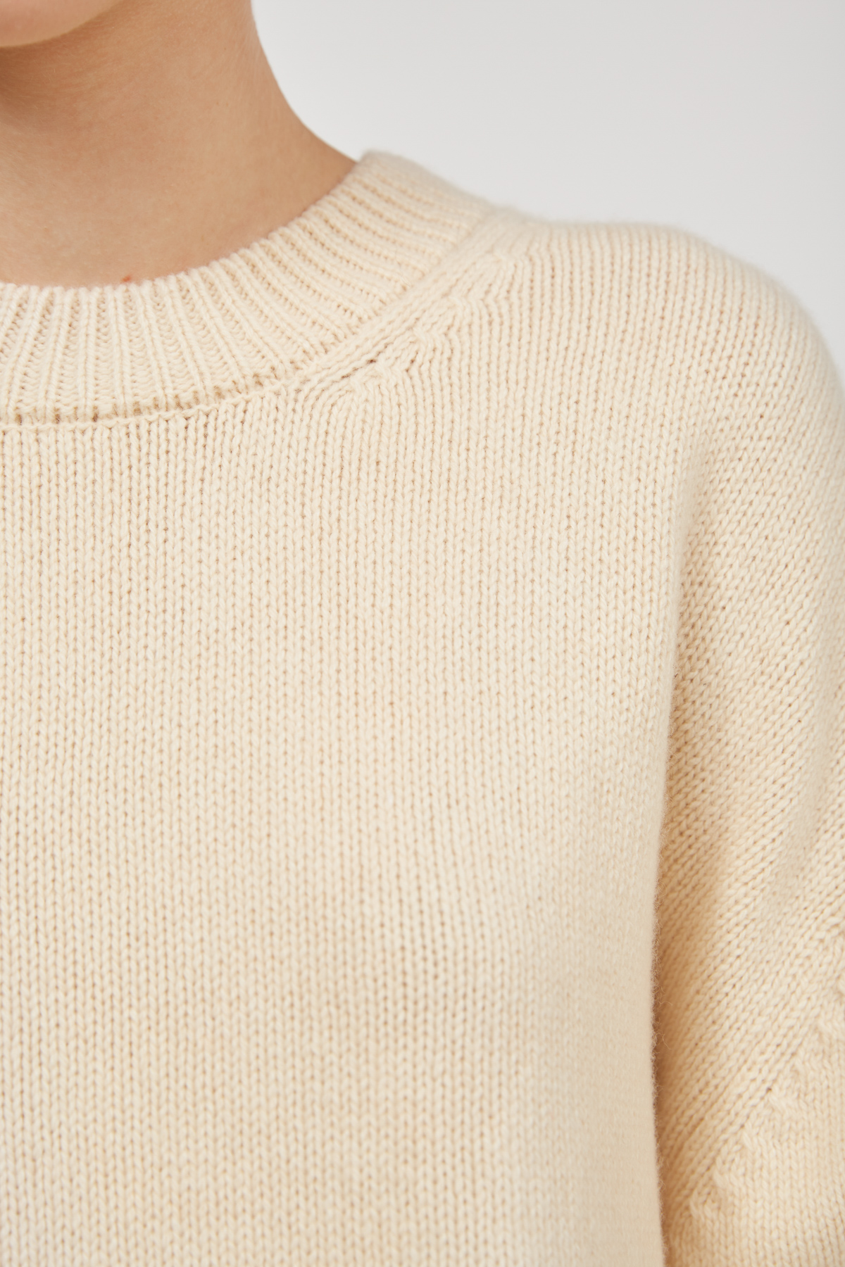 Milky cashmere sweater, photo 4