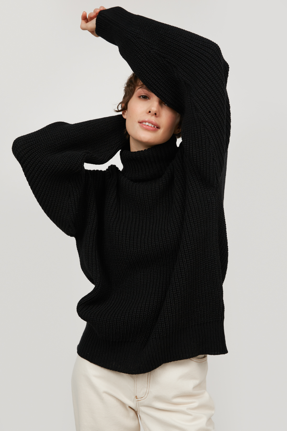 В'язаний светр з вовни чорного кольору, фото 1