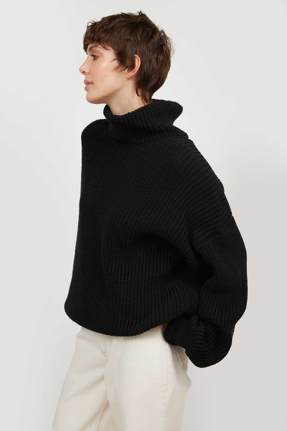 Knitted black sweater with wool, photo 3