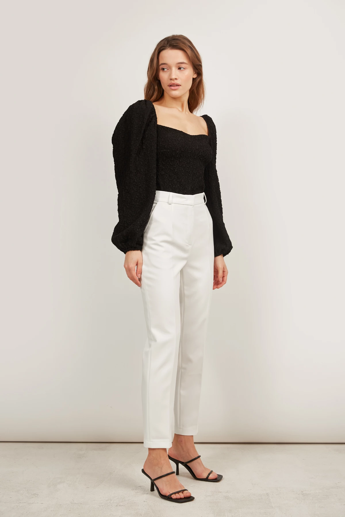 Milk tapered trousers, photo 3