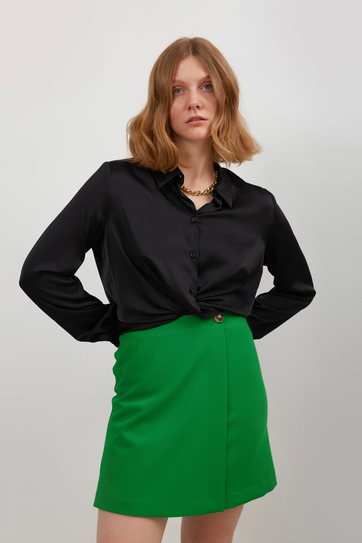 Короткая юбка ярко-зеленого цвета, фото 1