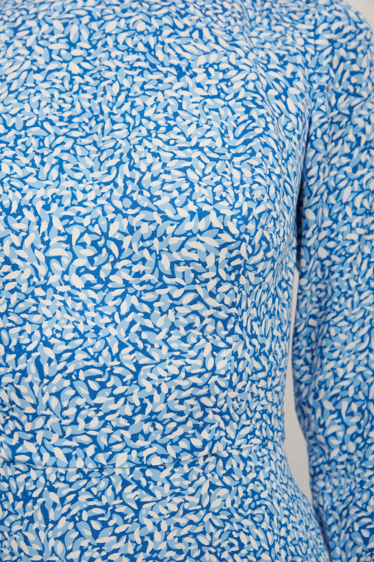 Вискозное платье миди в принт синие капли, фото 4