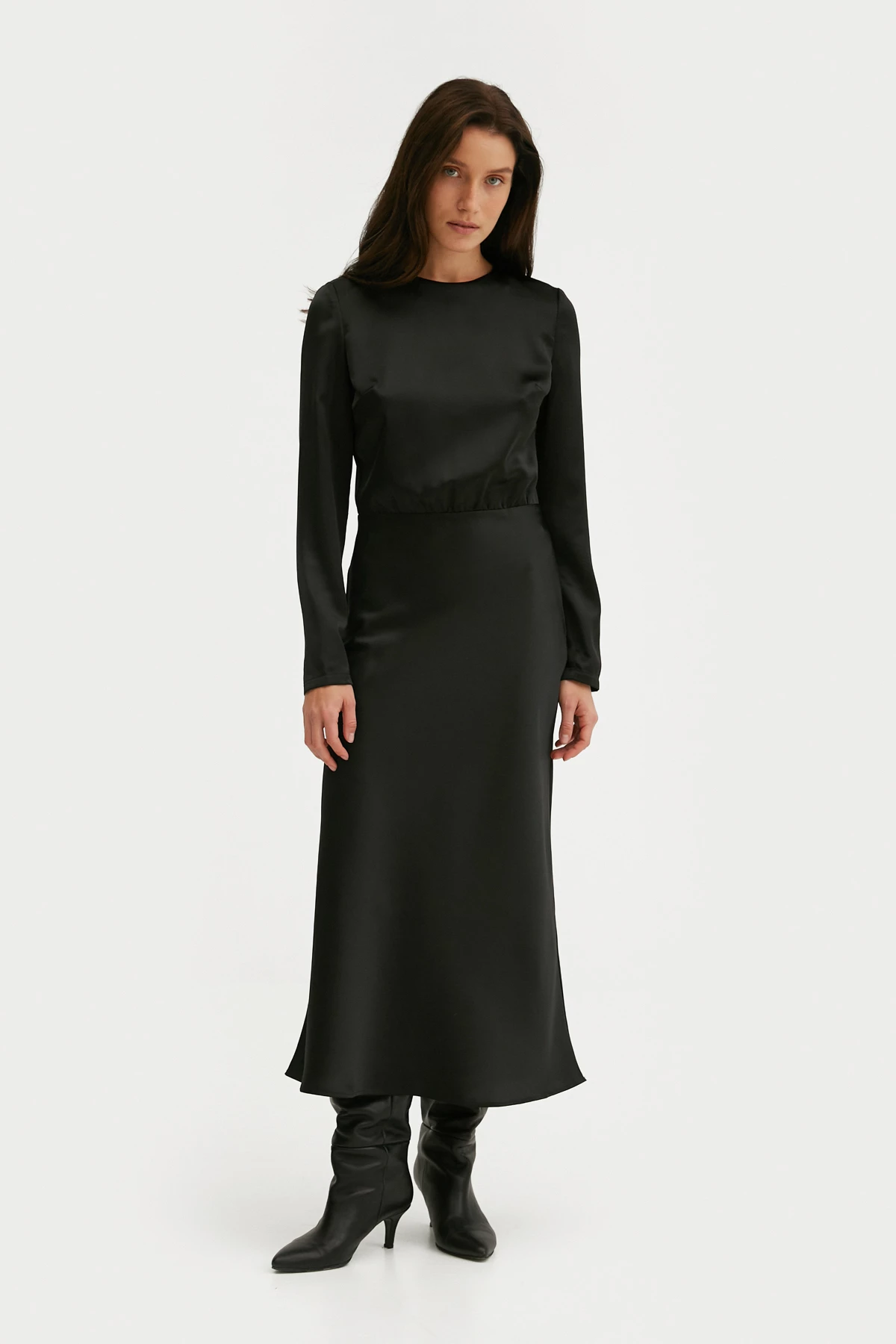 Сатинова сукня з рукавами чорного кольору, фото 1