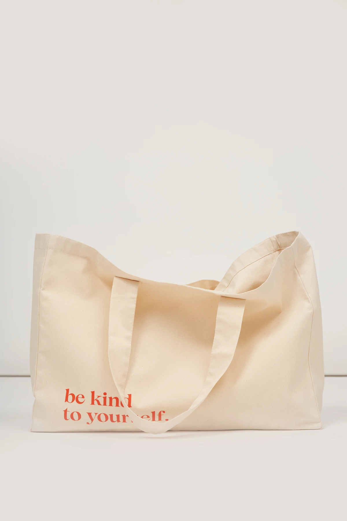 Tote bag with "be kind to yourself" print, photo 4