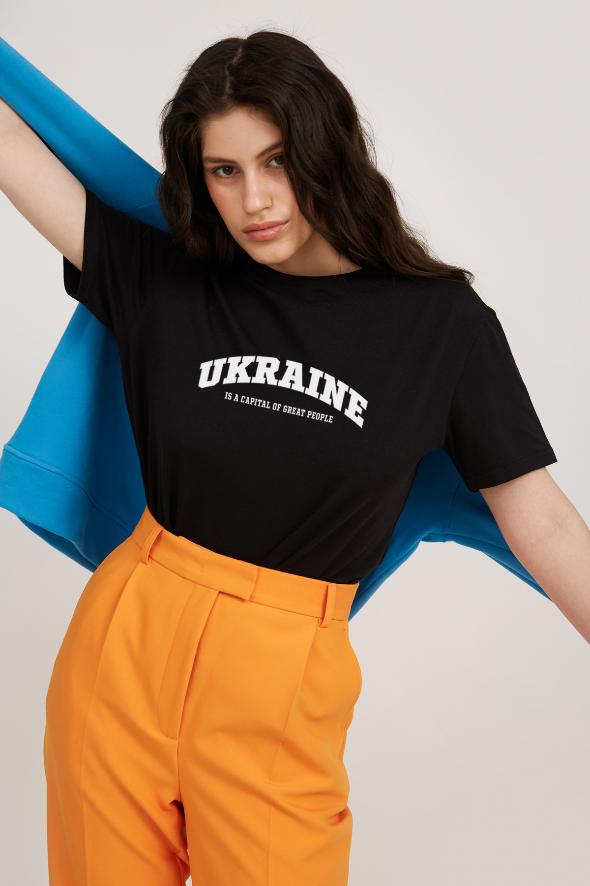 Black loose fit T-shirt with "Ukraine" print, photo 3