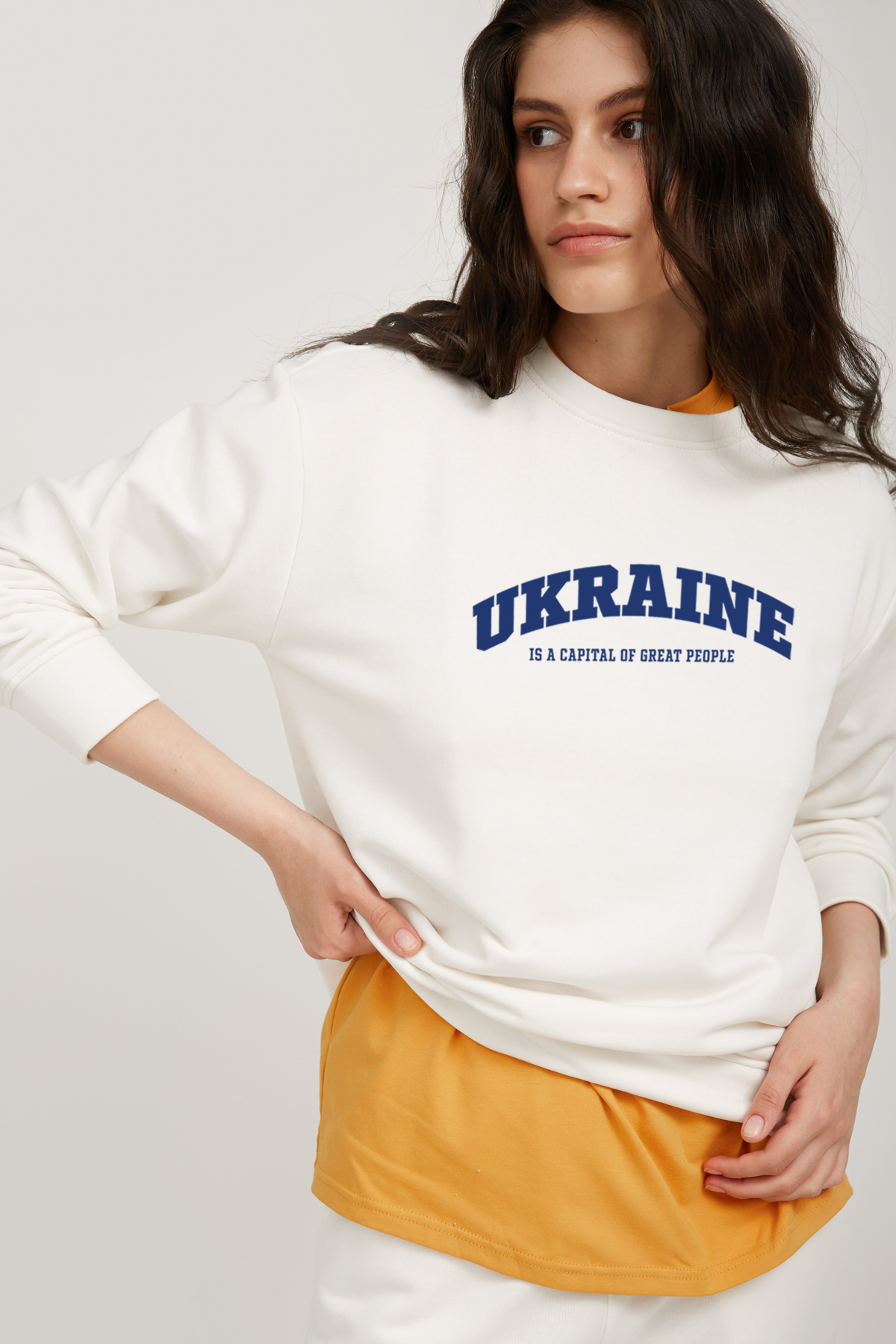 Молочный трикотажный свитшот с надписью "Ukraine", фото 3