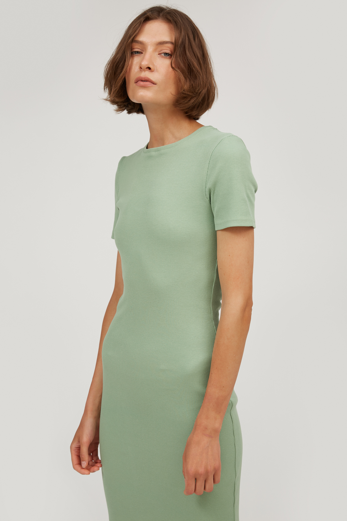 Оливкова приталена сукня міді з трикотажу в рубчик, фото 2
