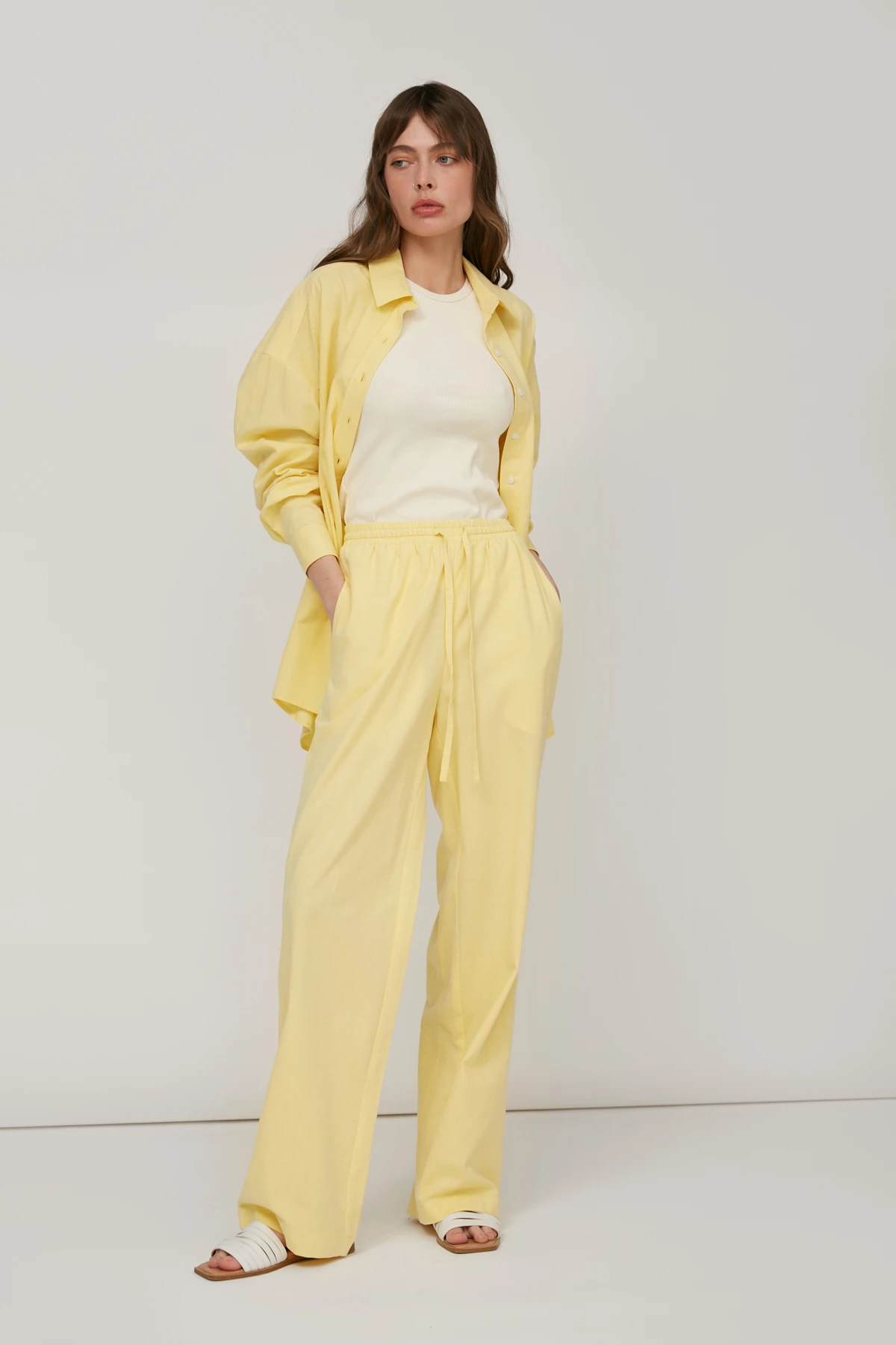 Светло-желтые свободные брюки со льном, фото 1
