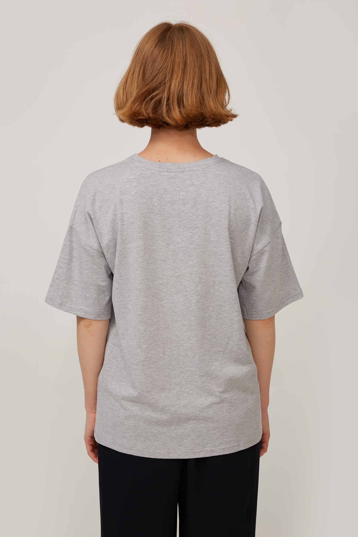 Сіро-меланжева трикотажна футболка з написом "Міста", фото 3