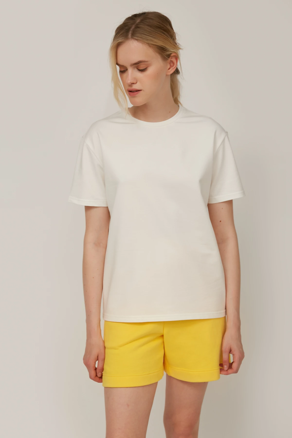 Yellow loose-fit jersey shorts, photo 2