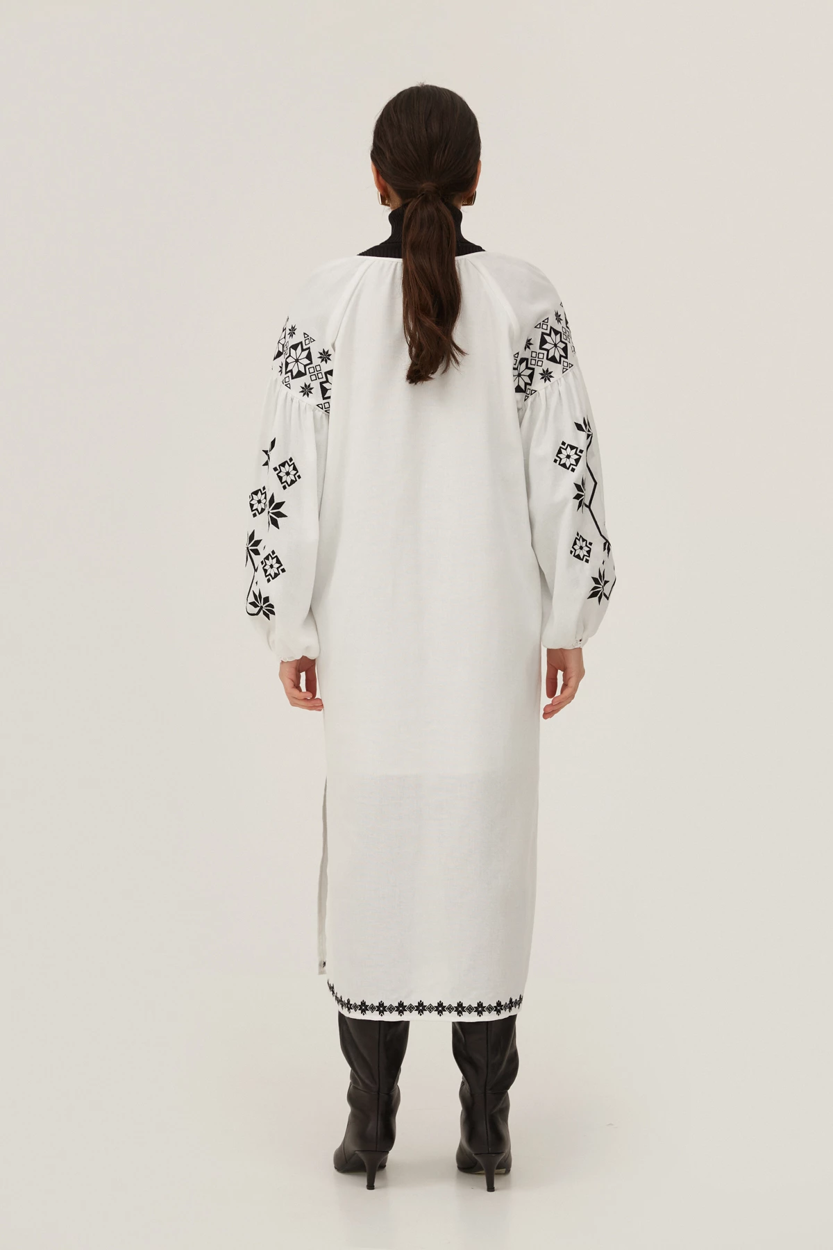 Milky linen vyshyvanka dress with Virgin Mary star embroidery, photo 9