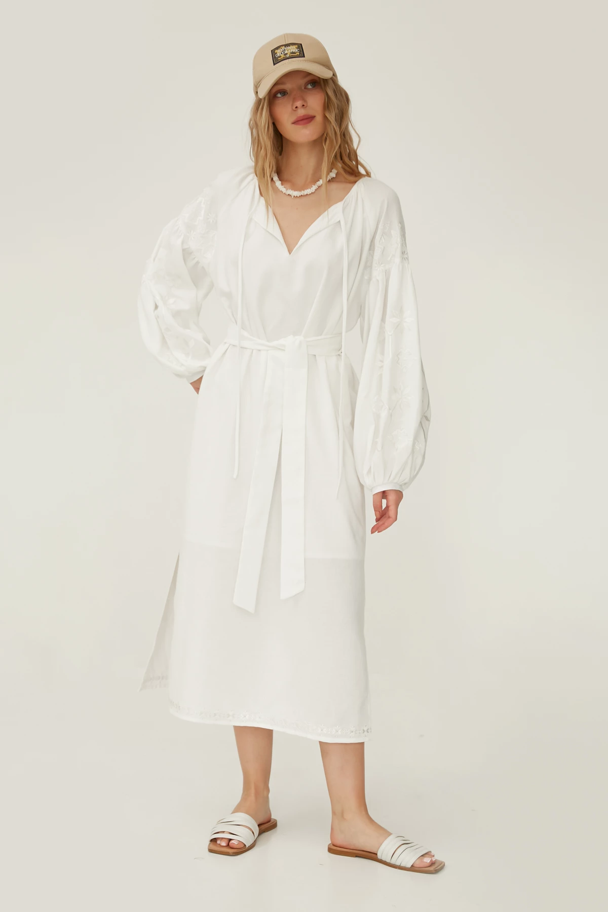 Молочна вишита сукня "білим по білому" з льоном, фото 1