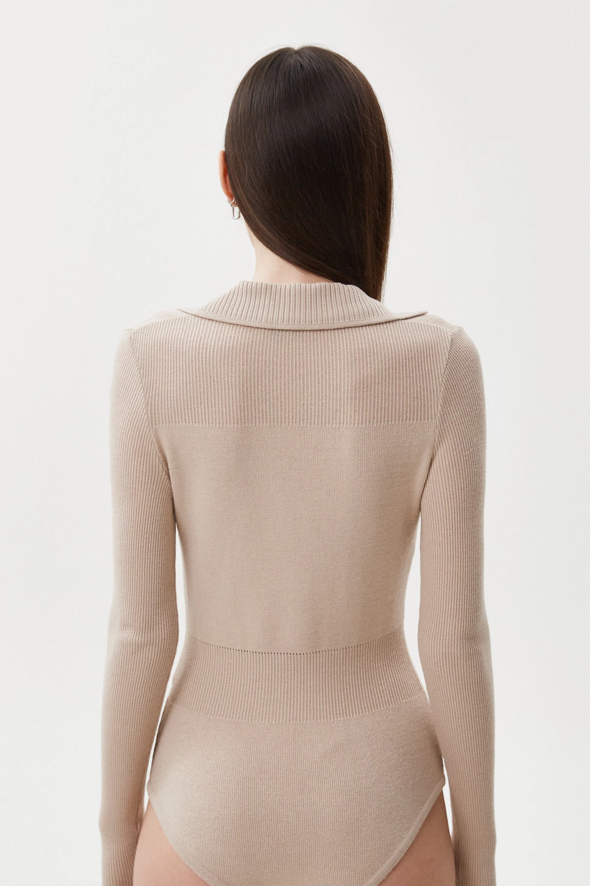 Beige knitted bodysuit with viscose, photo 4