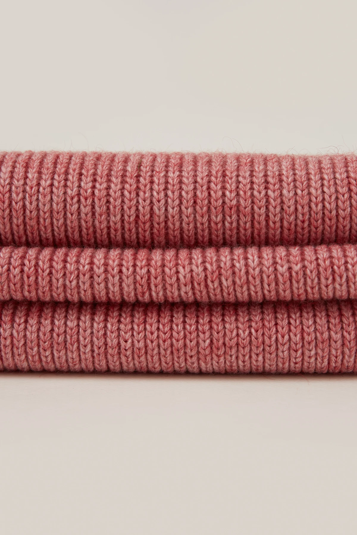 В'язаний шарф з вовни рожевого кольору, фото 2