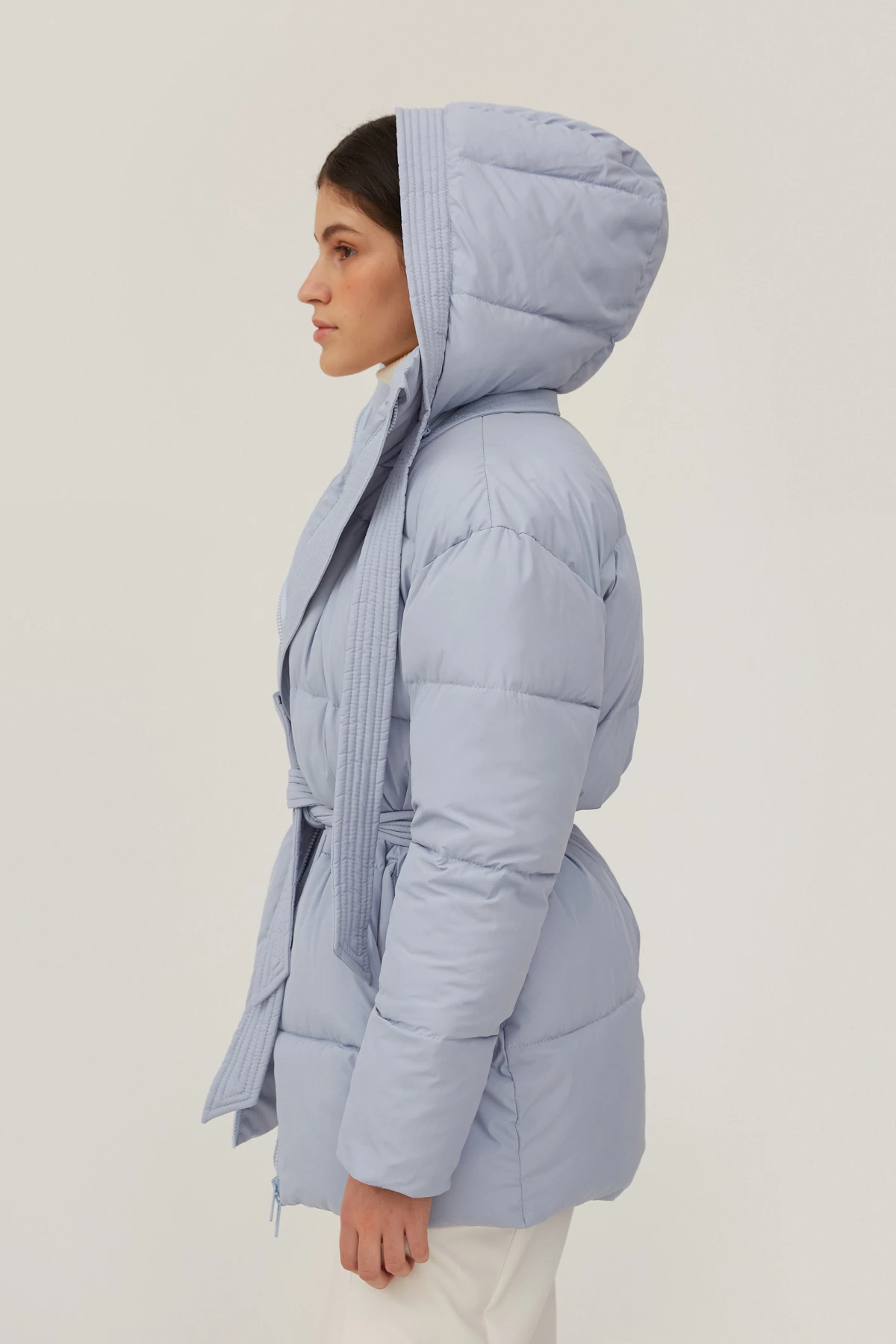 Blue quilted jacket with a detachable hood, photo 3