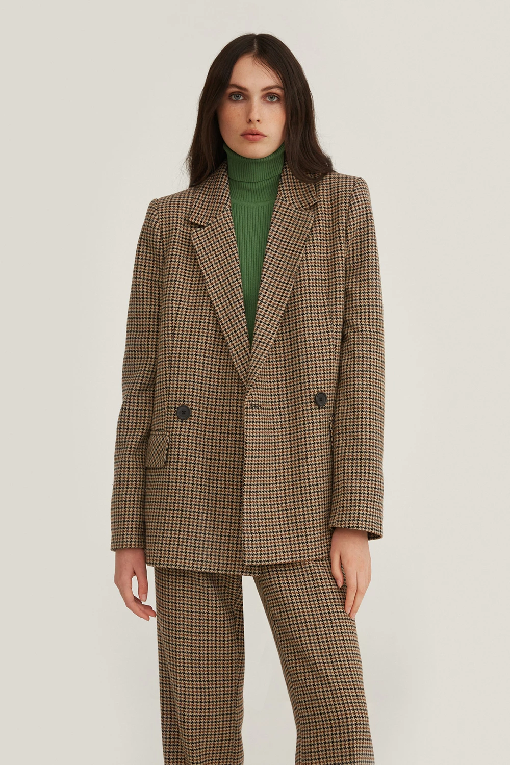 Double-breasted jacket in houndstooth pattern with wool, photo 6