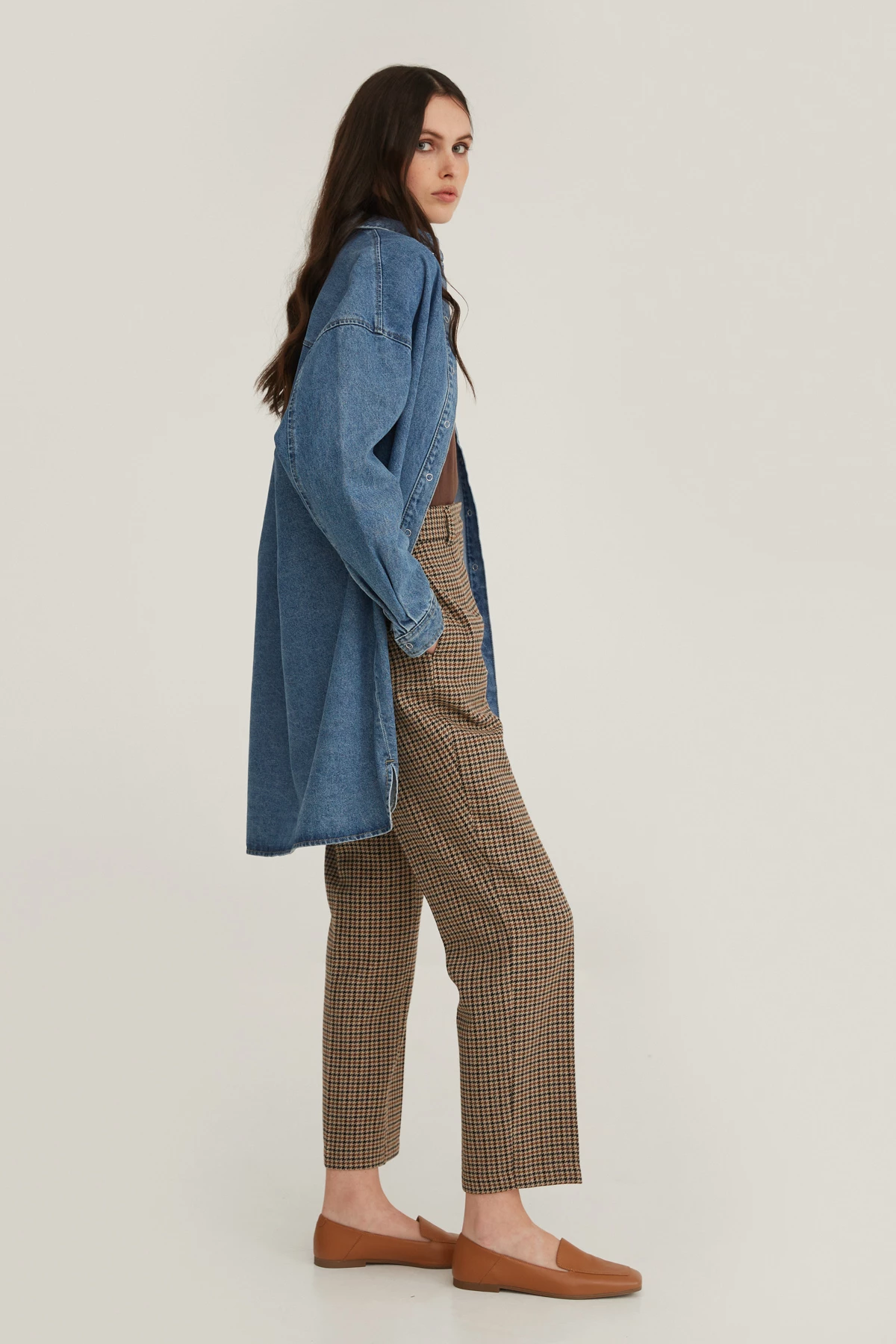 Tapered trousers in houndstooth pattern with wool, photo 2