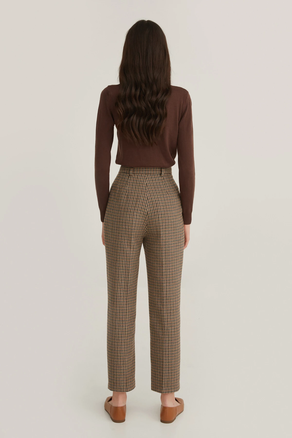Tapered trousers in houndstooth pattern with wool, photo 5