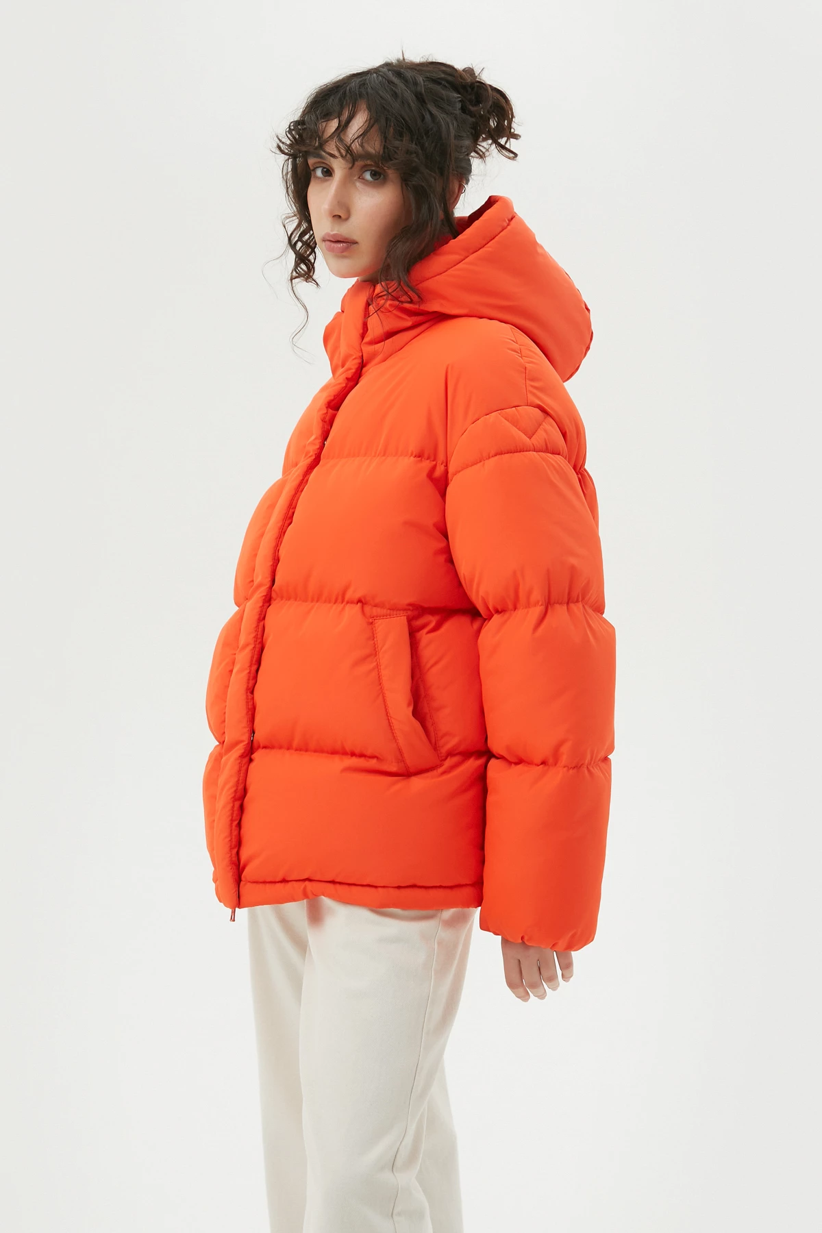 Оранжевая стеганая куртка с утеплителем экопух, фото 2