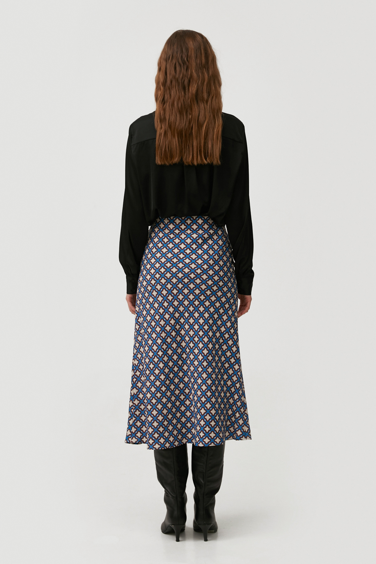 Blue midi tencel skirt with geometric print, photo 5