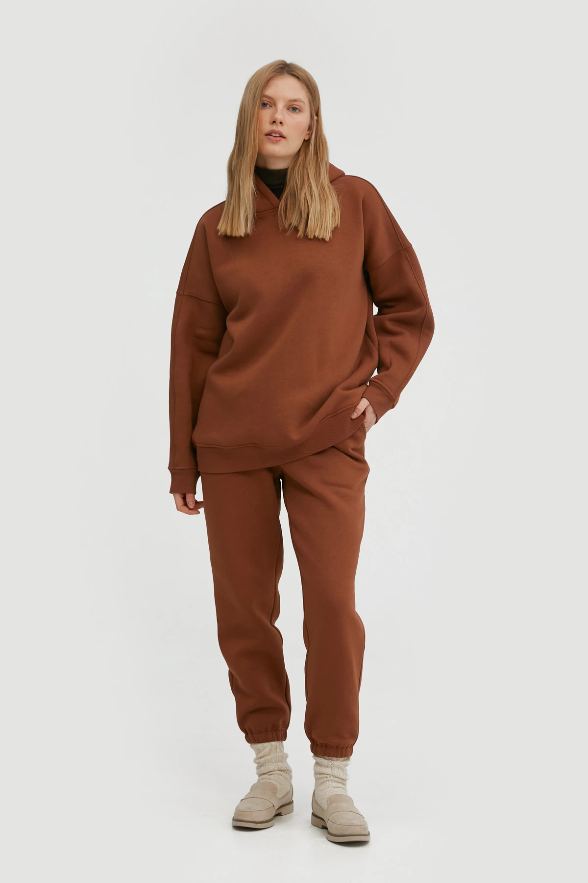 Chocolate cropped jersey joggers with fleece, photo 2