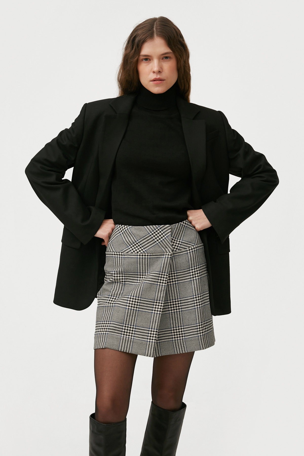 Short skirt made of plaid suiting fabric, photo 2