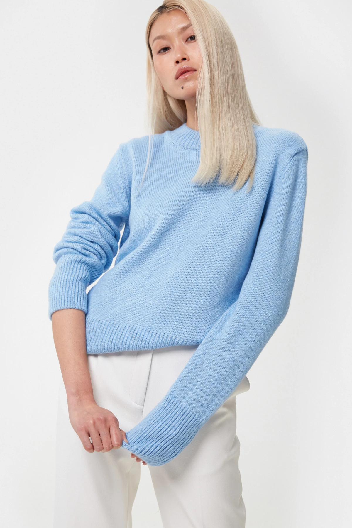 Blue knitted basic sweater with wool, photo 3