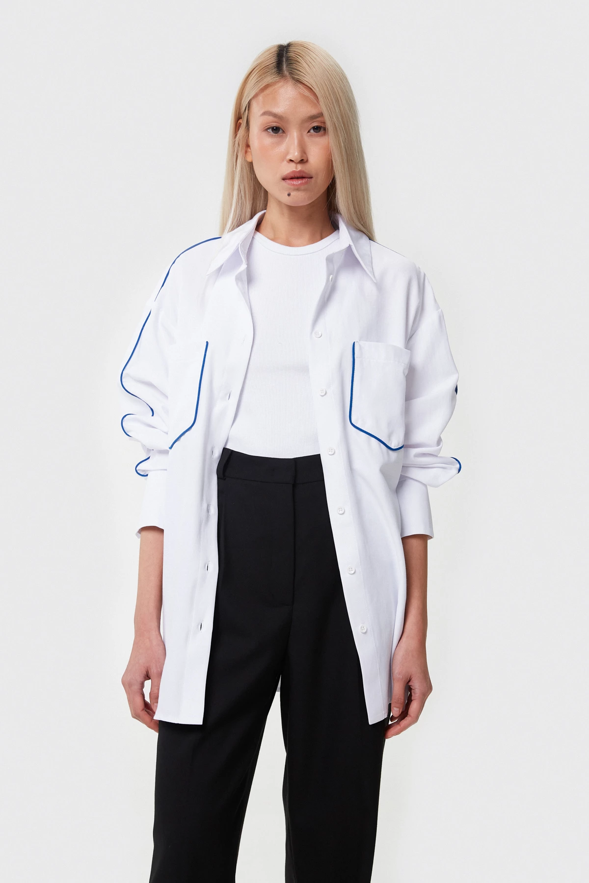 Regular fit white cotton shirt with contrast edging, photo 4