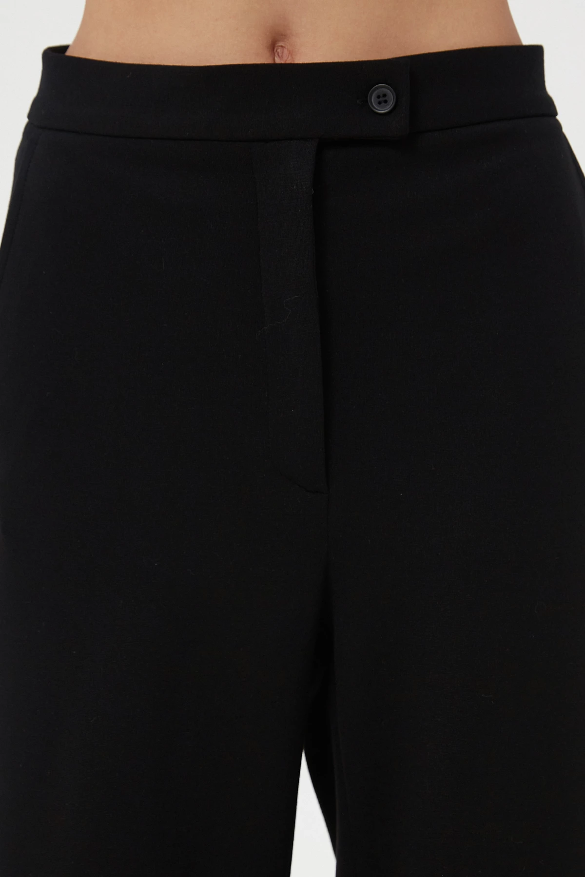 Чорні вільні вкорочені штани з трикотажу з віскозою, фото 4