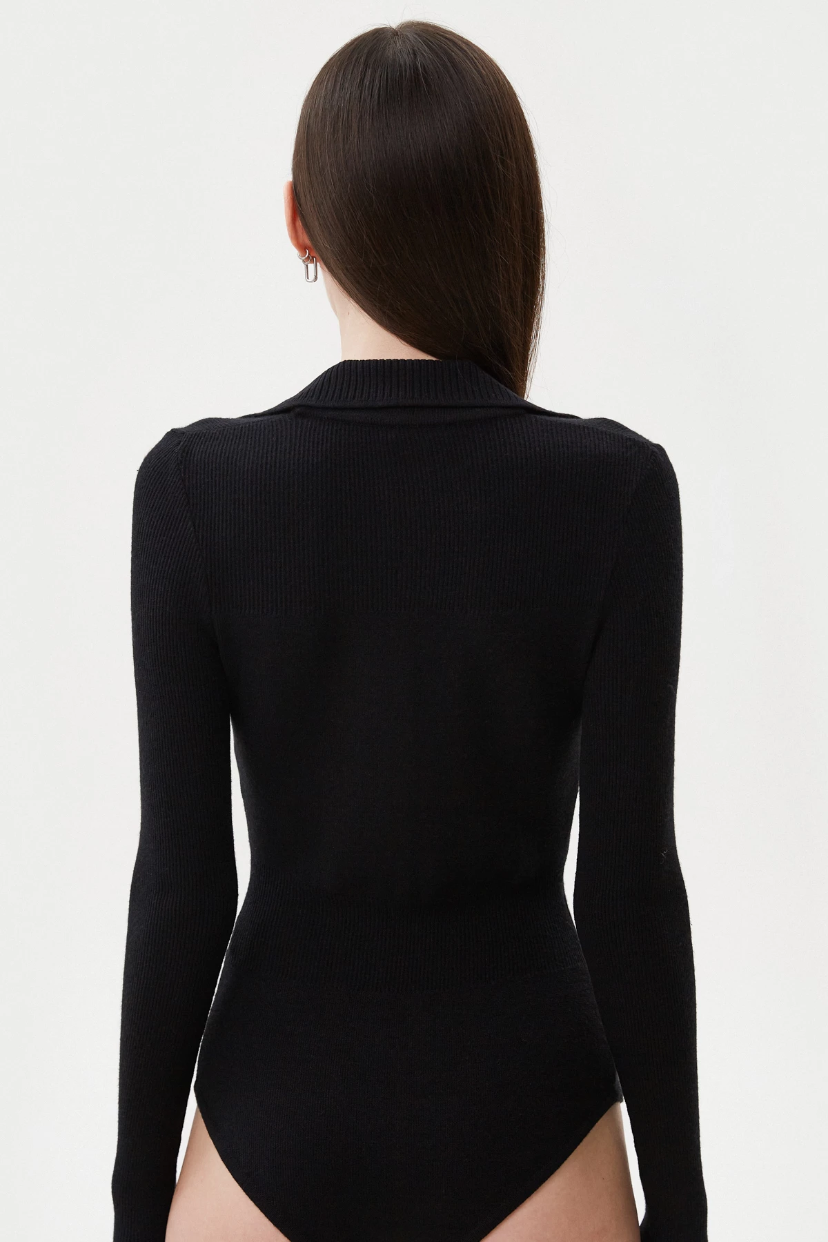 Black knitted bodysuit with viscose, photo 3
