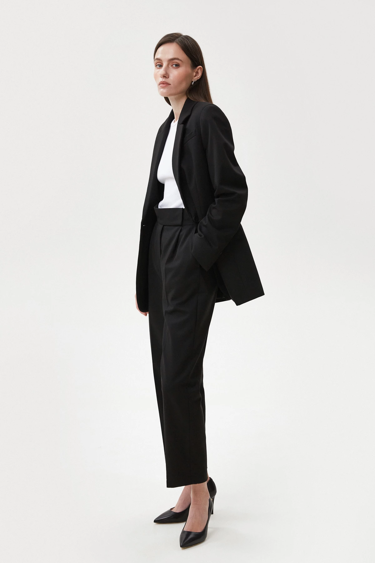 Black cropped pants made of suit fabric with viscose, photo 4
