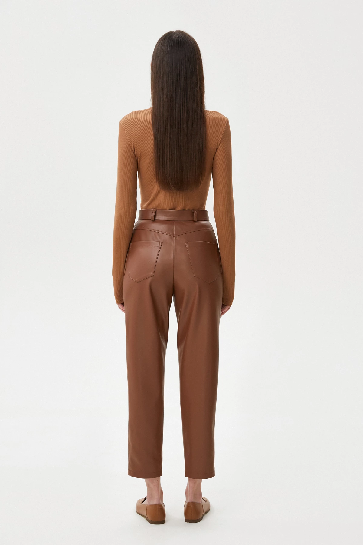 Brown cropped pants made of eco-leather, photo 3