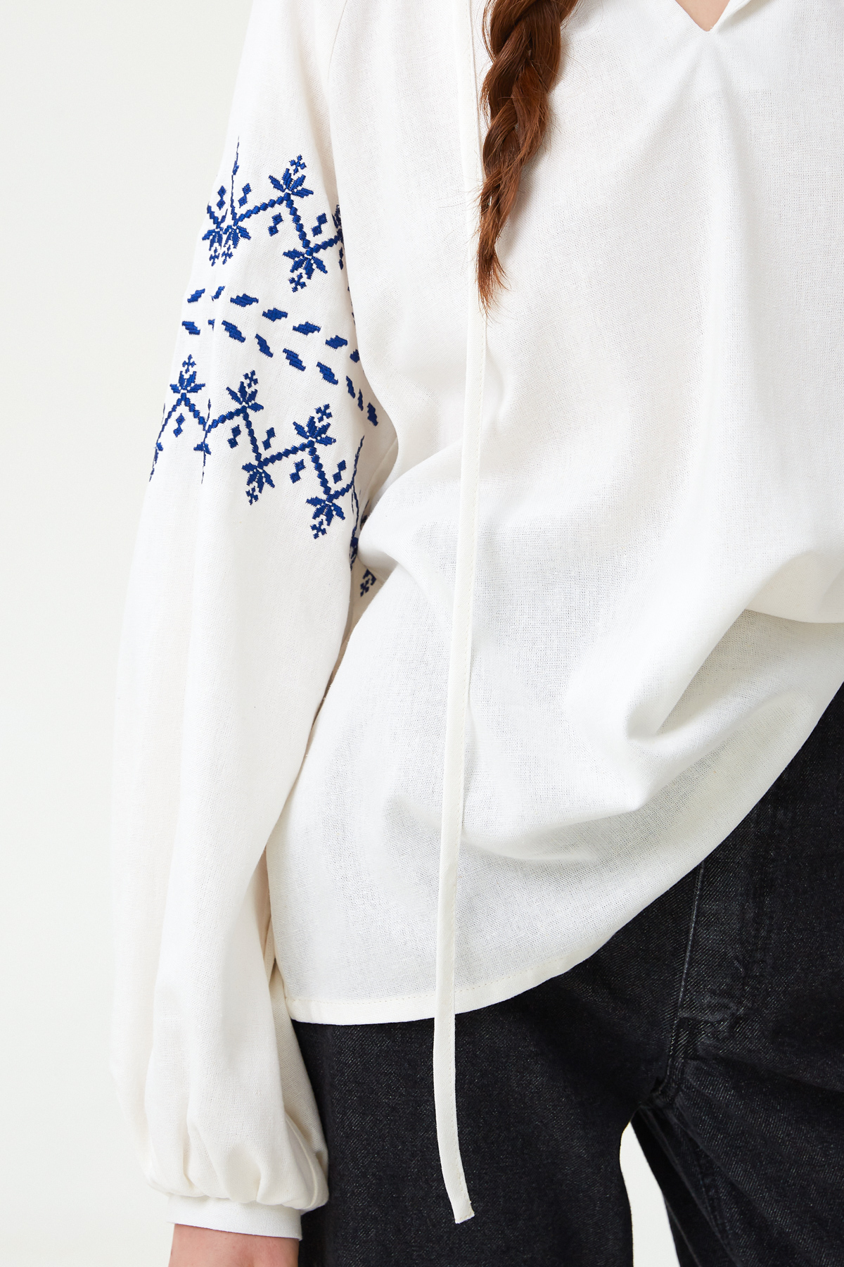 Milky linen vyshyvanka shirt with zigzags embroidery, photo 4