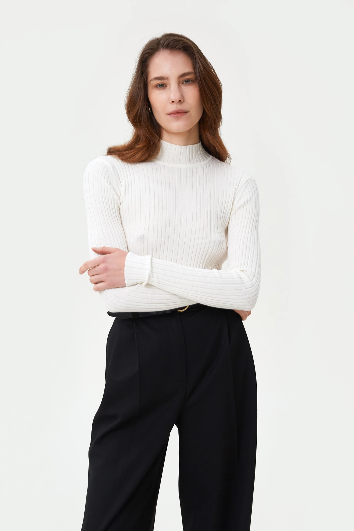Milky white knitted ribbed jumper with viscose, photo 1