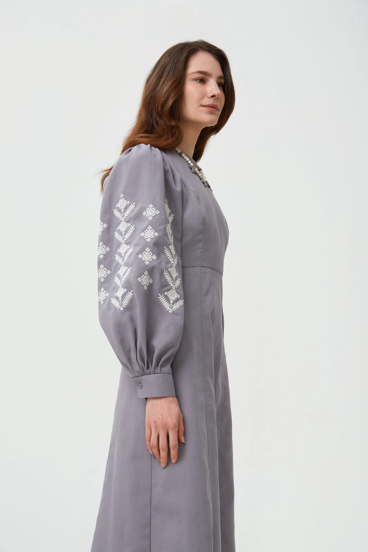 Grey linen vyshyvanka dress with rhombus embroidery, photo 4