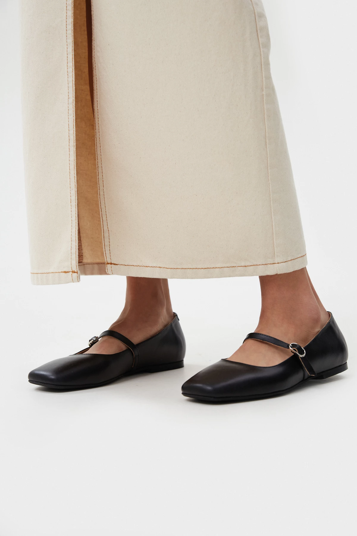 Black Mary Jane ballet flats made of genuine leather, photo 6
