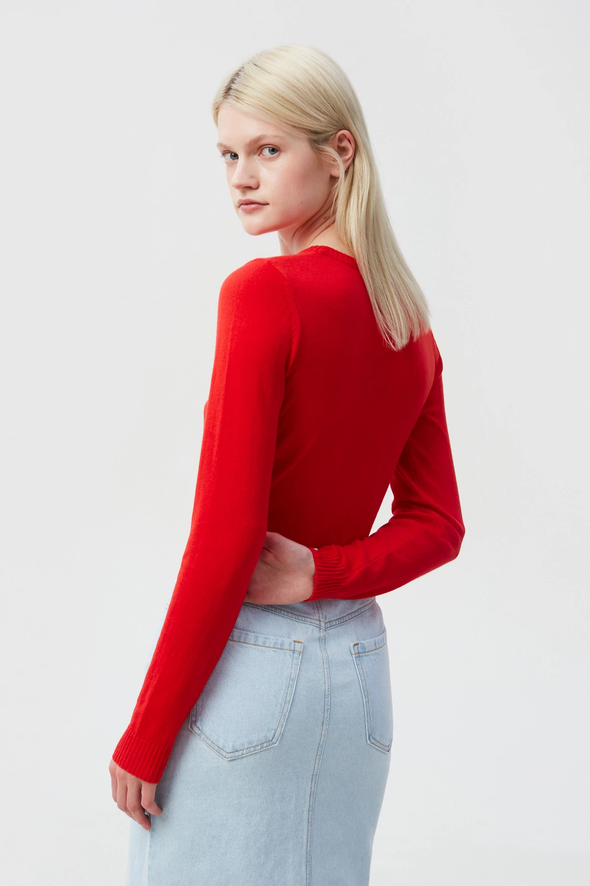 Red knitted cotton jumper, photo 4